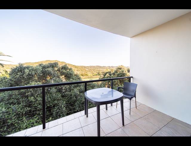 2 BEDROOM APARTMENT FOR SALE IN NAHOON